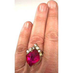 Vintage Gold Tone Cocktail Ring with Pink and Clear Rhinestones Glows in Blackli